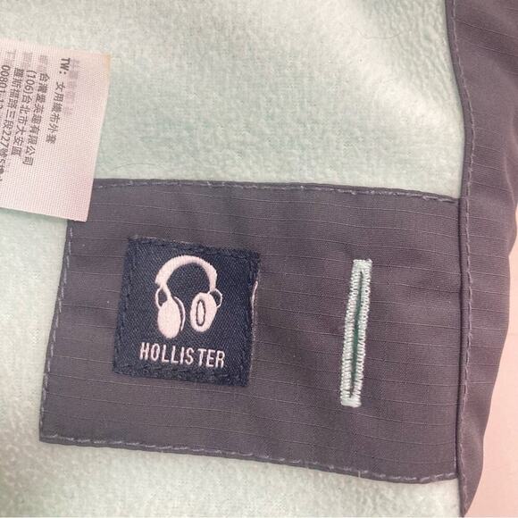 HOLLISTER All-Weather Jacket in Gray - XS - Picture 12 of 13